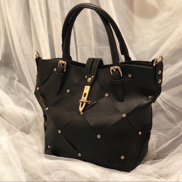 Handbags - Beautiful Handbag ⭐️⭐️⭐️